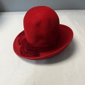 Betmar New York Red Wool Cloche Hat Velvet Bow Winter Church Formal Occasion